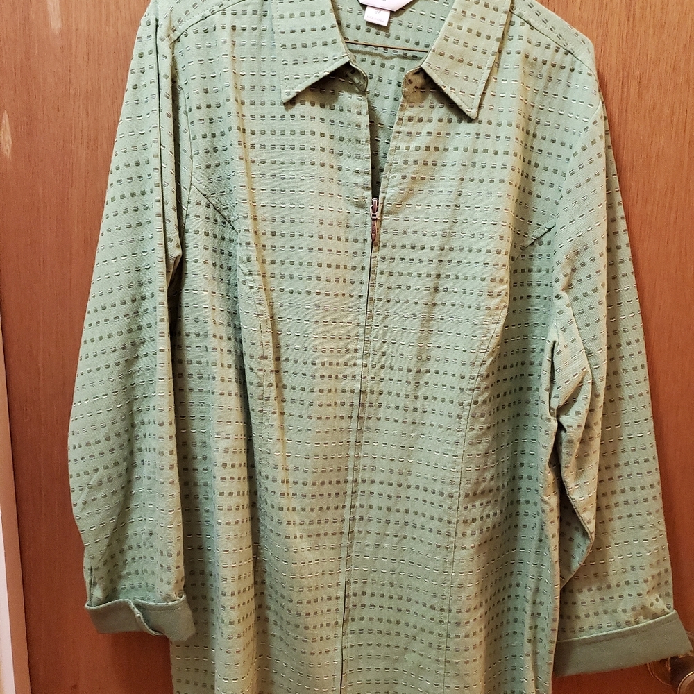 Cjbanks lightweight green shirt womens